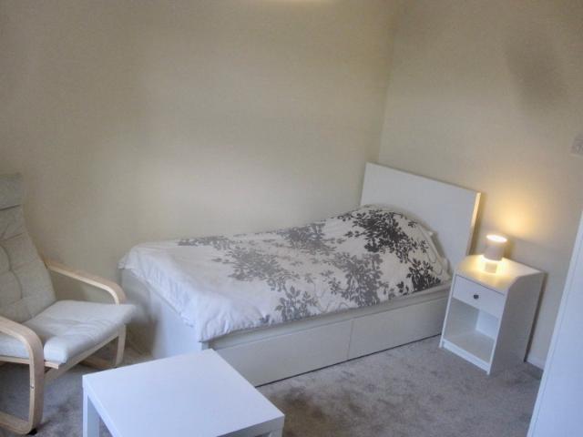 Room for rent in Rednal, Birmingham