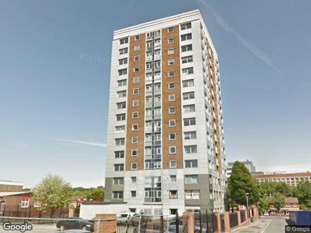 Room for rent in Calderstones