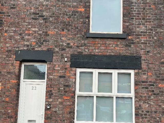 Room for rent in Newtown, Widnes