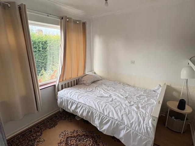 Room for rent in South Yorkshire