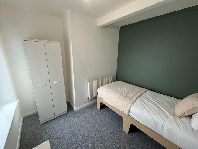 Room for rent in Elmton, East Midlands