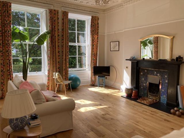 Room for rent in North Woodside, Scotland