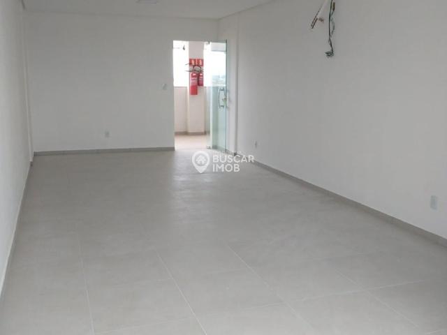 Quarto aluguel em Região Geográfica Imediata de Salvador, Região Metropolitana de Salvador