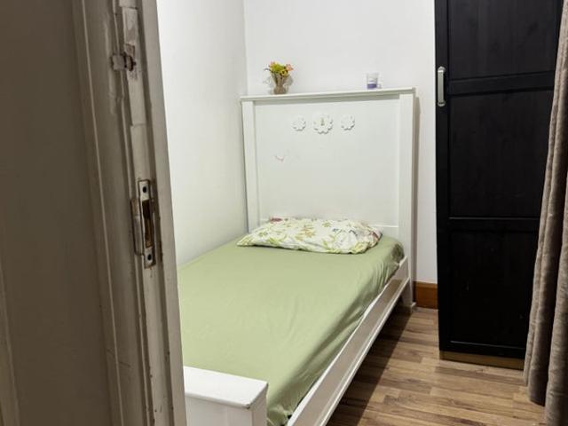 Room for rent in Little Ilford, Greater London