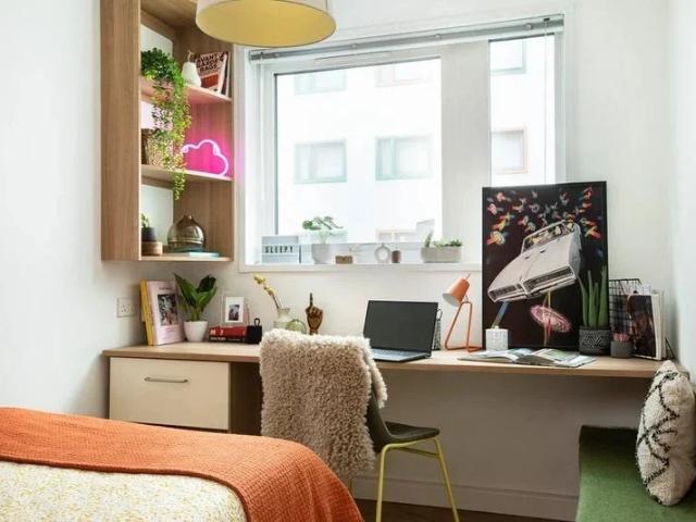 Room for rent in Hale Village, Tottenham Hale