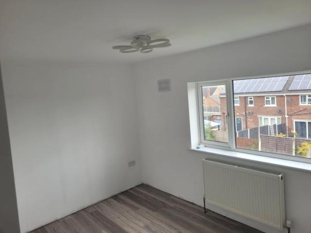 Room for rent in Kimberworth, South Yorkshire