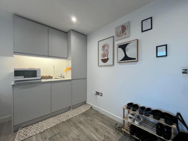 Room for rent in New Malden, Greater London