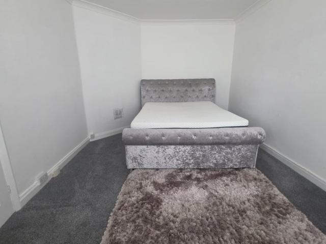 Room for rent in Dane Hills, Old Wharf