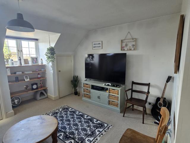 Room for rent in Cross In Hand, East Sussex