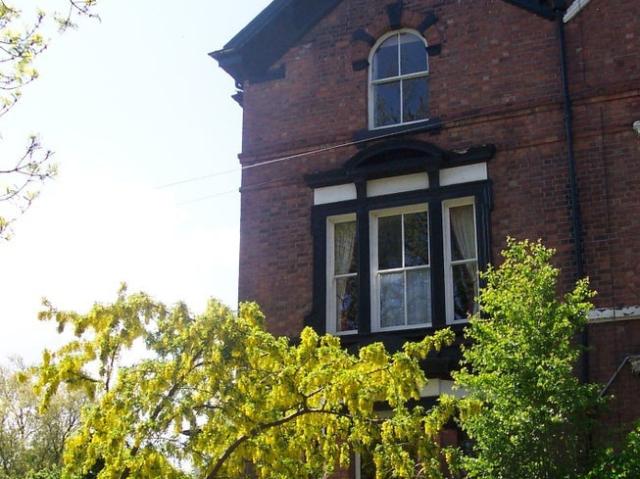 Room for rent in Calderstones