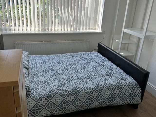 Room for rent in Swan Village, Coseley