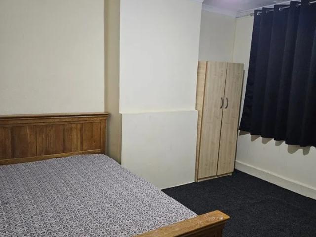 Room for rent in Becontree, Greater London
