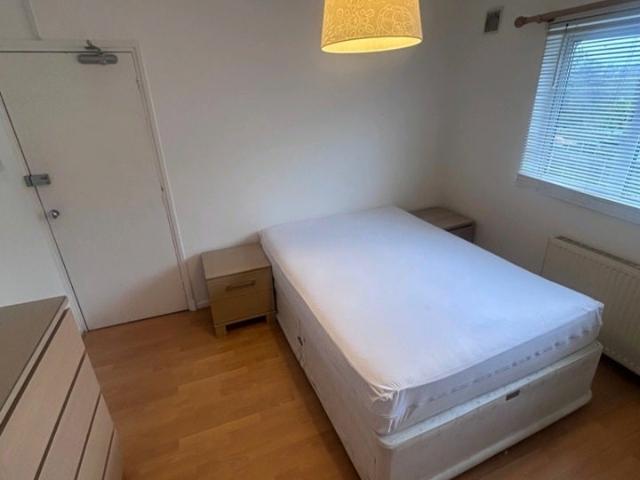 Room for rent in Sutton-at-Hone and Hawley, Monks Orchard