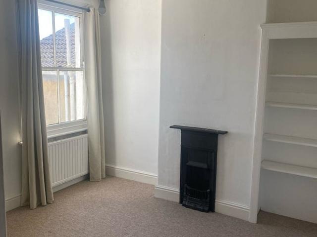 Room for rent in Bishopston, Feckenham