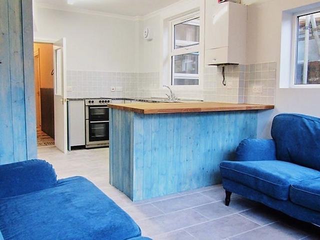 Room for rent in Bishopston, Feckenham