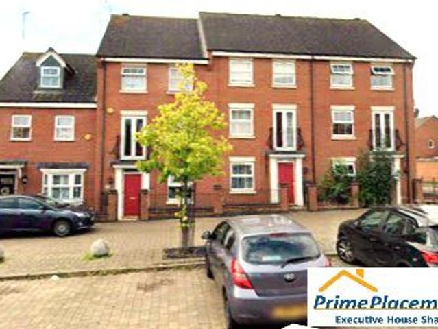 Room for rent in Newton, New Bilton