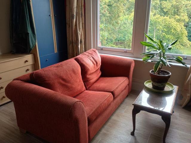 Room for rent in Deepdale, Higher Bartle