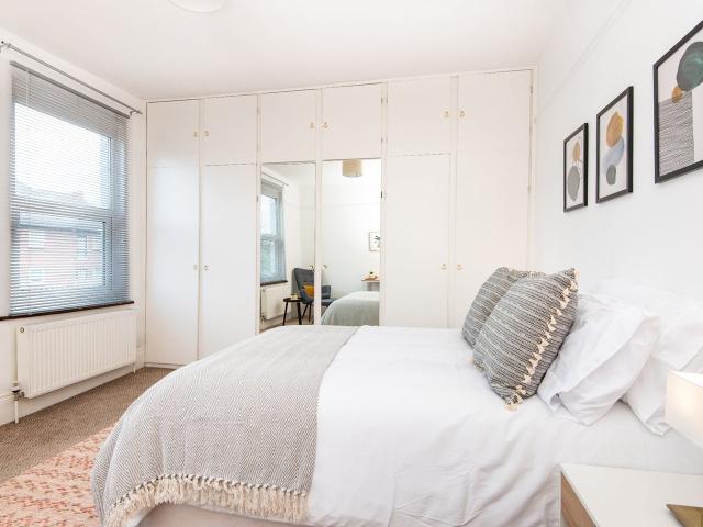 Room for rent in London Borough of Ealing, Greater London