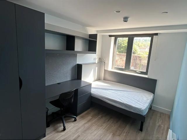 Room for rent in Dulcote, Bath And North East Somerset