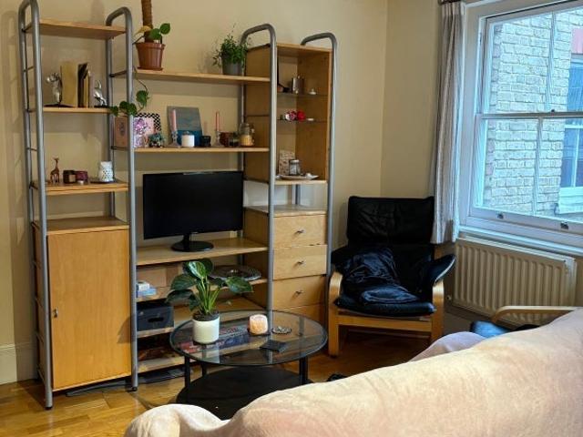 Room for rent in Greater London