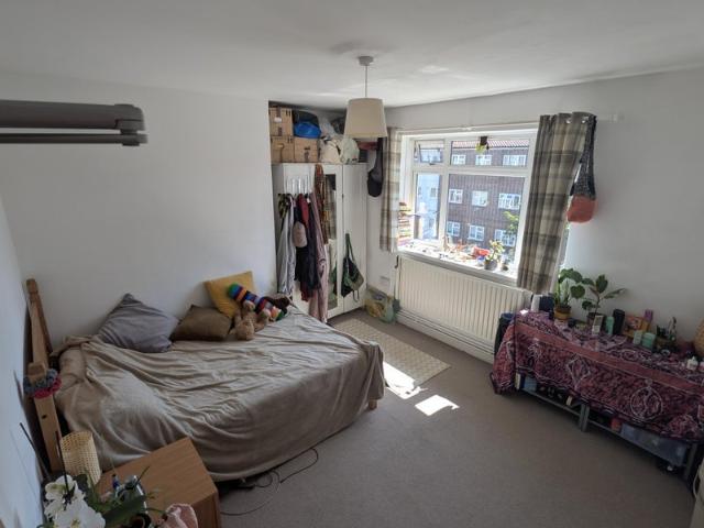 Room for rent in Camberwell, Greater London