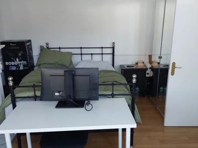 Room for rent in Thames View, Greater London