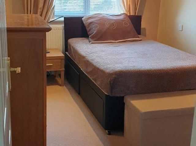 Room for rent in Dudley Port, Tividale