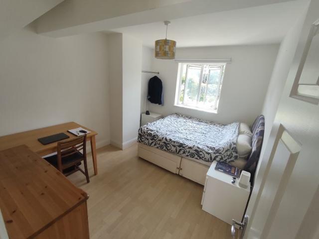 Room for rent in Putney, Greater London