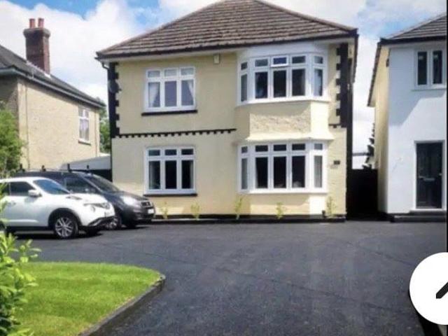 Room for rent in Bearwood, Poole
