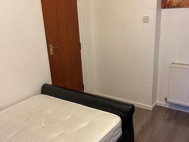 Room for rent in Langley Green, Glynde