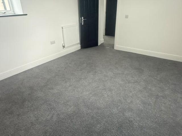 Room for rent in Burnden, Lee Bank
