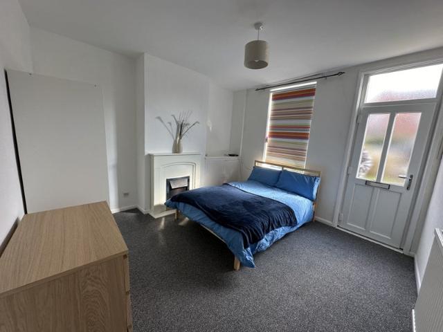 Room for rent in Warsop, Potters Corner