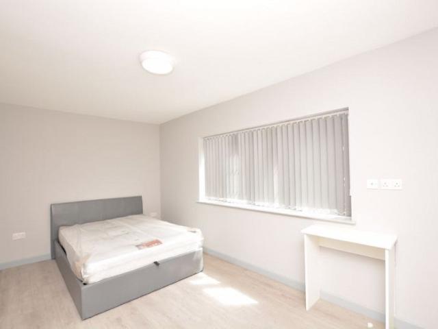 Room for rent in Chalfont St. Peter, Denham