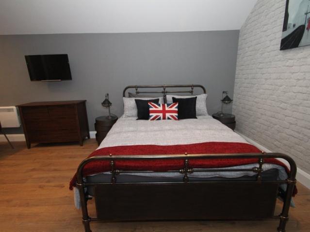 Room for rent in Beeches Community Board, Dorney Reach