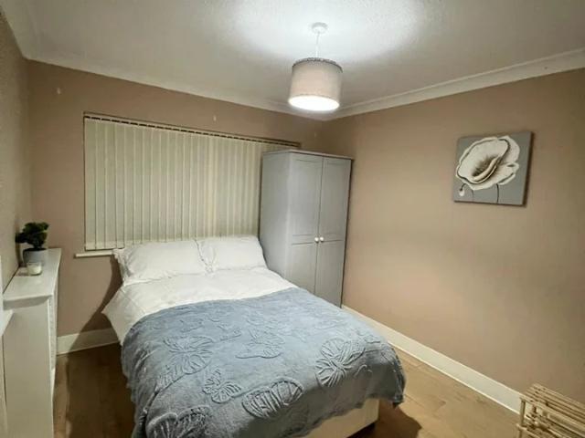 Room for rent in Hodge Hill, Isle Of Man