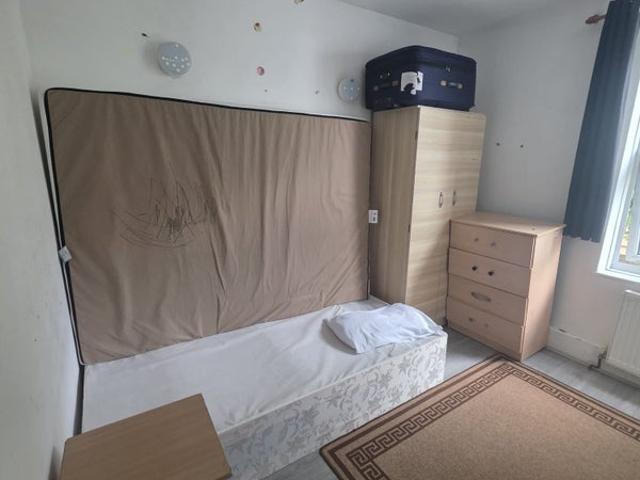 Room for rent in Maryland, Greater London