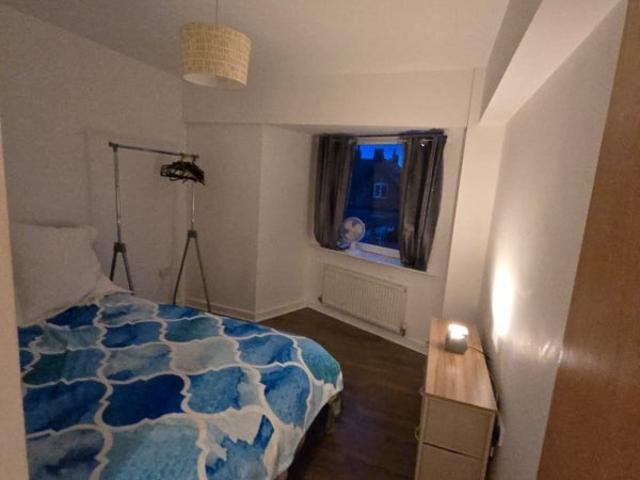 Room for rent in Mere Green, Birmingham
