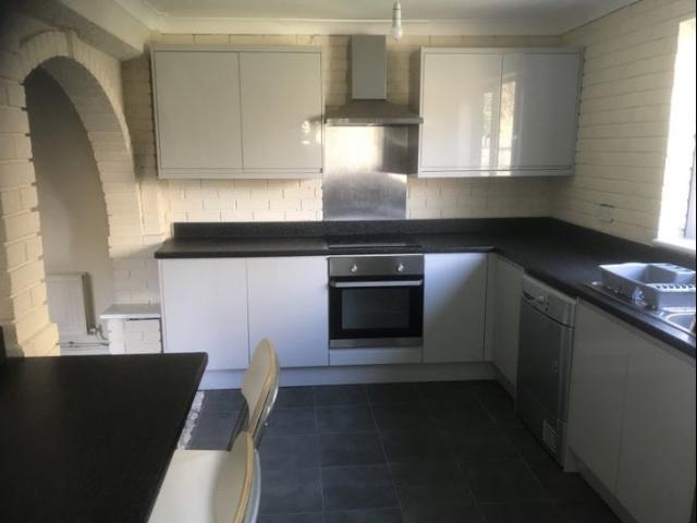 Room for rent in Oad Street, Kent