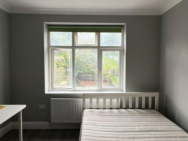 Room for rent in Farley Hill, Luton