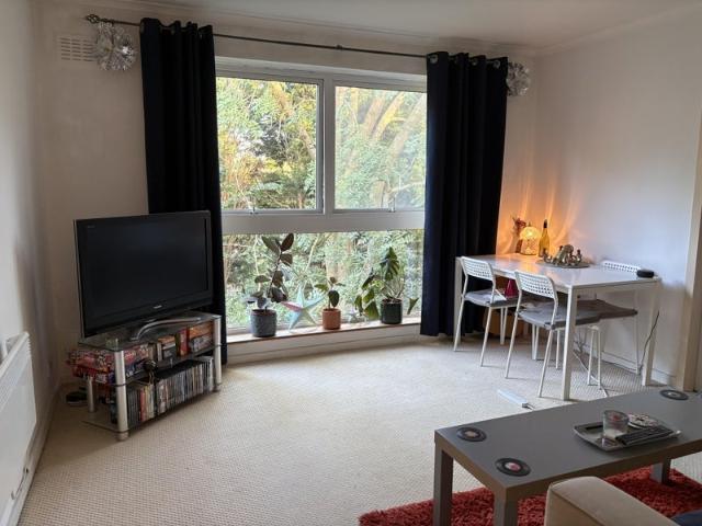 Room for rent in Parrs Wood, Georgia