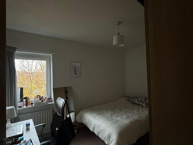 Room for rent in Stobcross, Glasgow