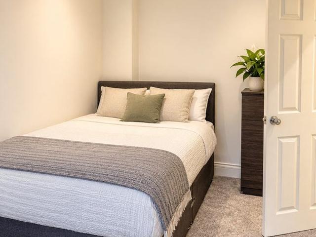 Room for rent in Bartley Green, Birmingham