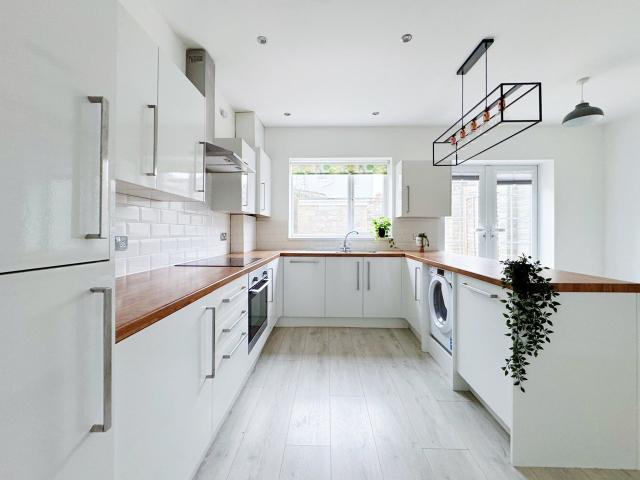 Room for rent in Kingswood