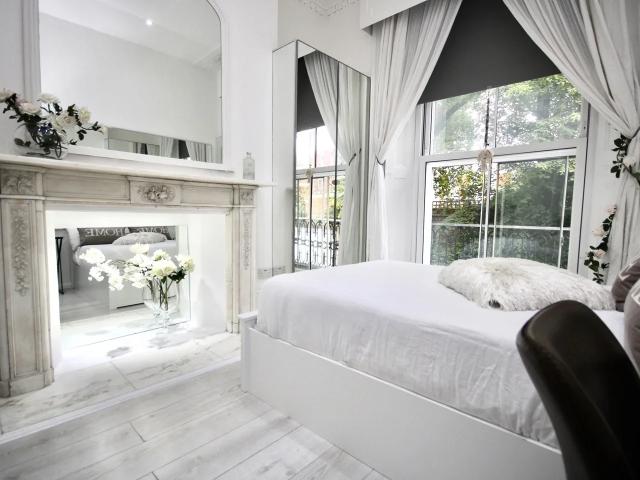 Room for rent in South Hampstead, Greater London