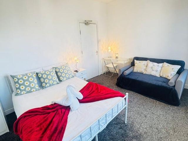 Room for rent in London Borough of Tower Hamlets, Greater London