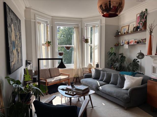 Room for rent in Oval, Greater London