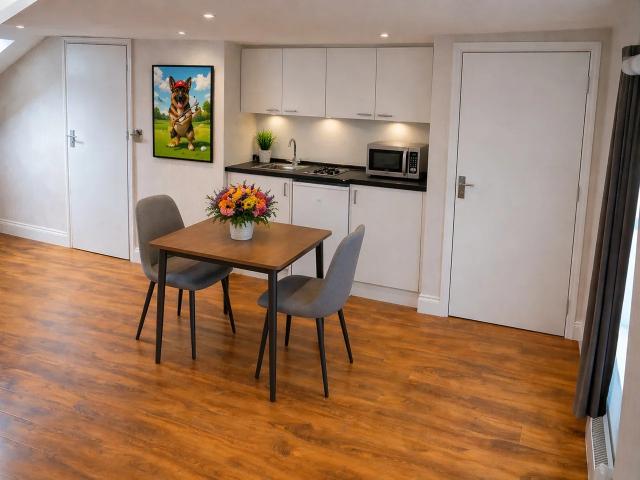 Room for rent in Charlton, Greater London