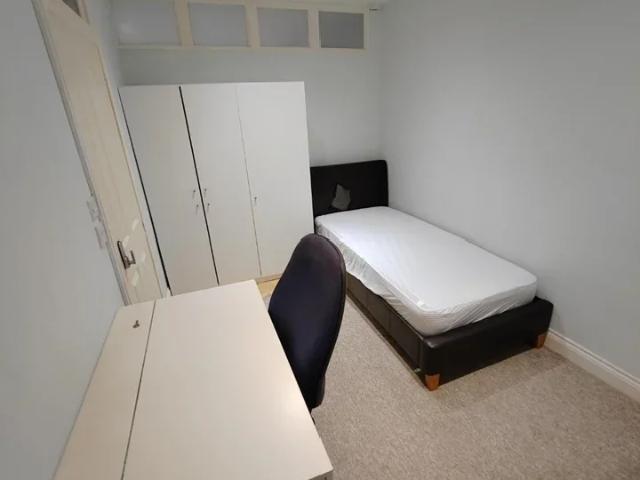 Room for rent in Feckenham, City Of Bristol