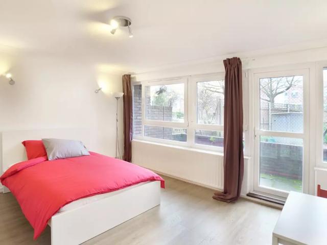 Room for rent in Bromley-by-Bow, Mile End
