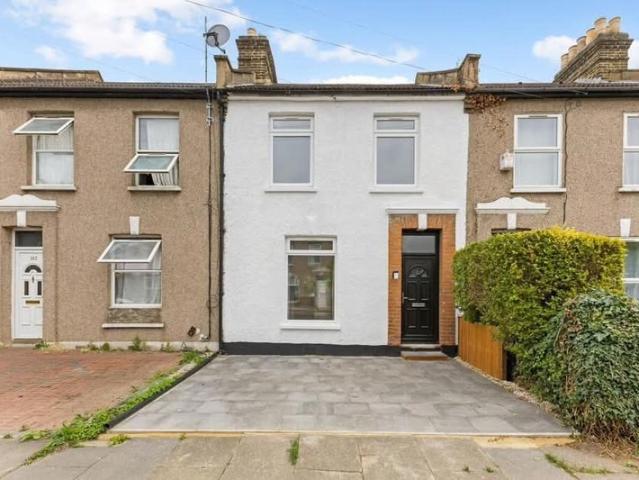 Room for rent in Fishwick, Higher Bartle